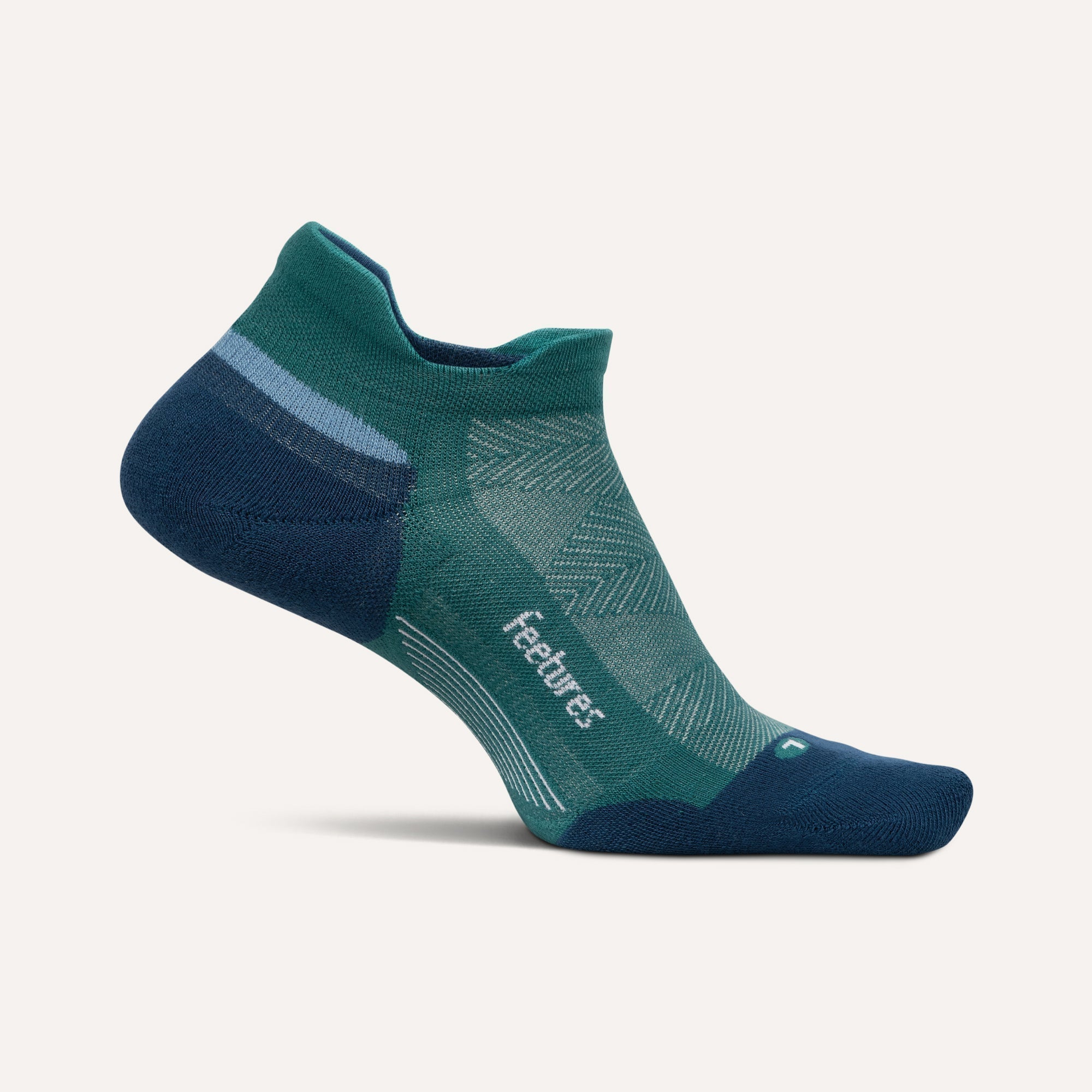 Feetures Elite Max Cushion No Show Tab Socks